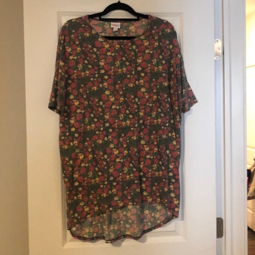 Floral LuLaRoe Irma Tunic